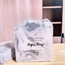 Load image into Gallery viewer, Bonjour Remy! Vegan and Hemp Oil Bar Soap