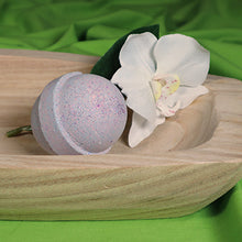 Load image into Gallery viewer, Bonjour Remy! Vegan and Hemp Oil Bath Bomb
